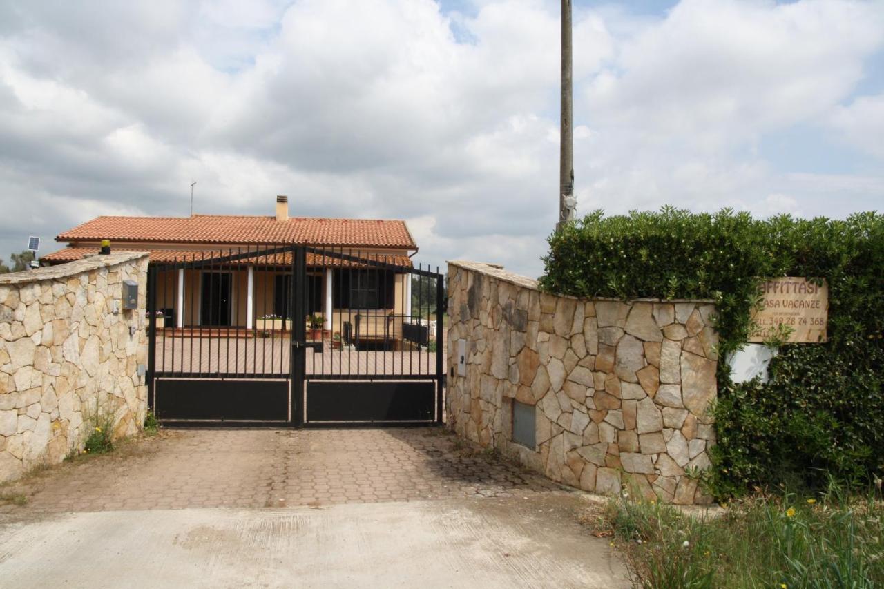 Villa Cabirol Fertilia Εξωτερικό φωτογραφία